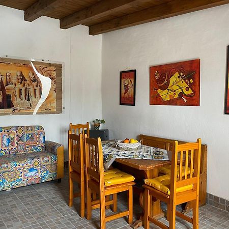 La Casina Di Gio Βίλα Carini Εξωτερικό φωτογραφία