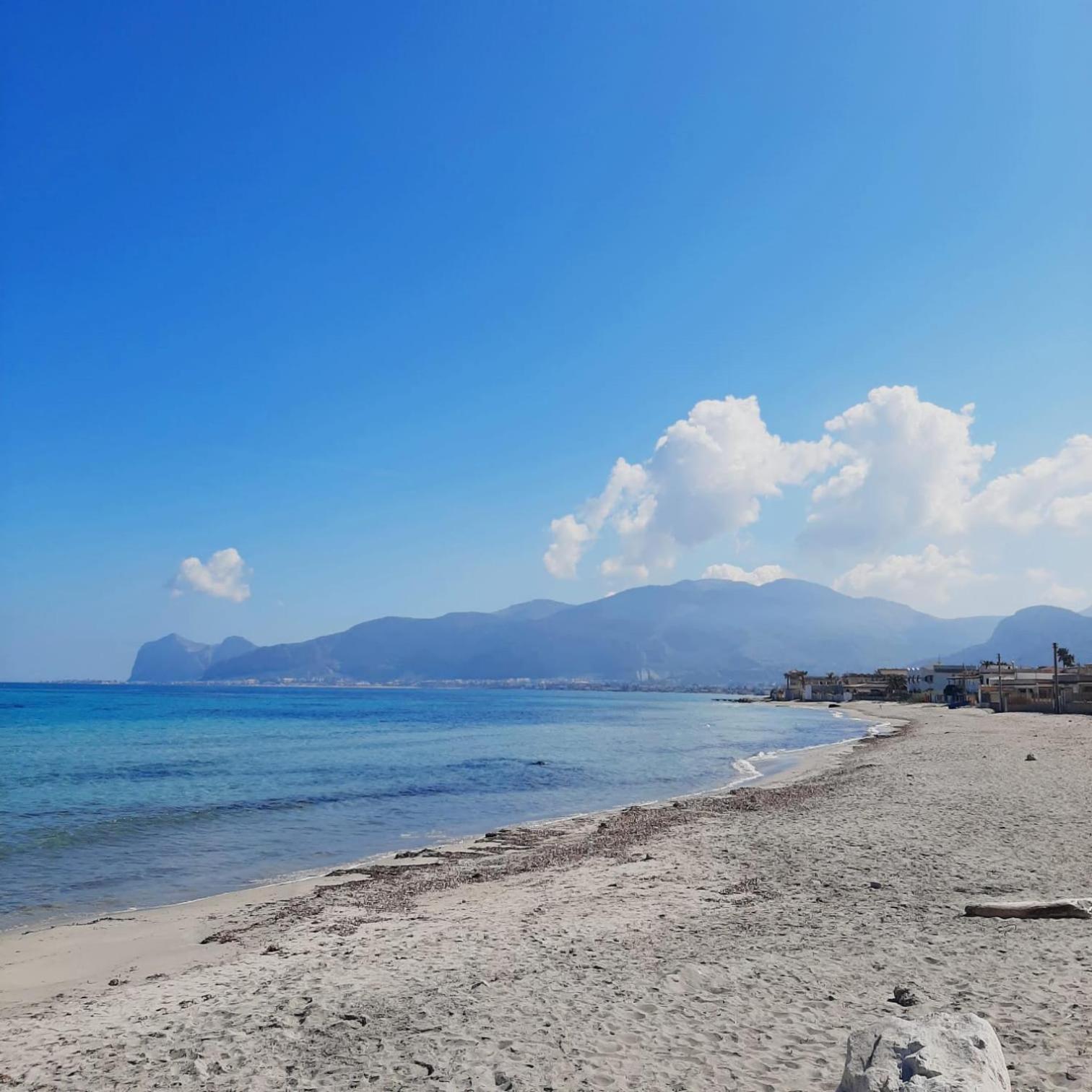 La Casina Di Gio Βίλα Carini Εξωτερικό φωτογραφία
